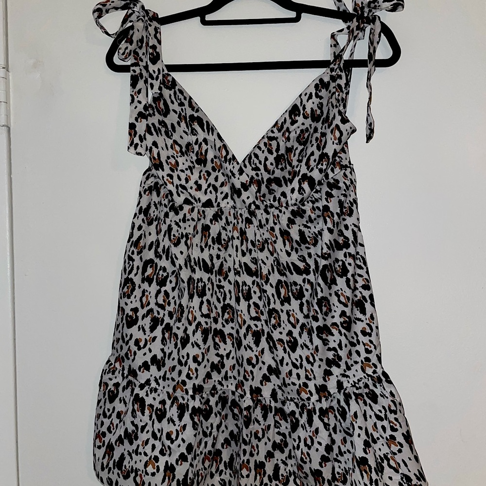 Cheetah print flowy summer dress,